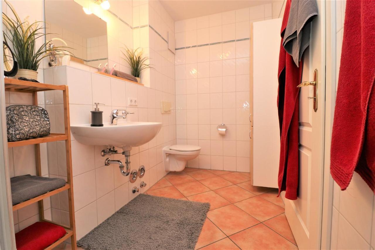 Achtern Hafen App 01 Appartement Wustrow  Buitenkant foto